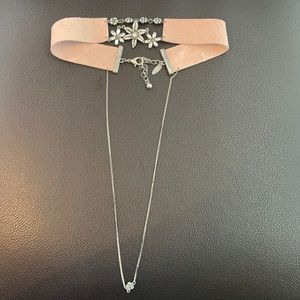 Pink/mauve fabric choker necklace